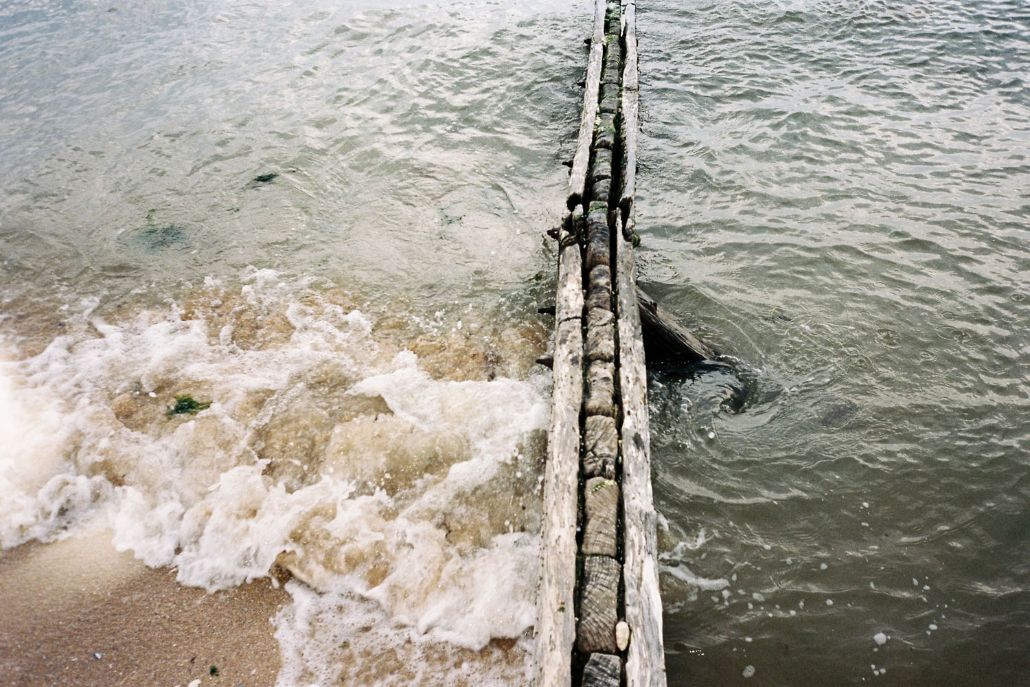 Sea-waves-wood.jpg