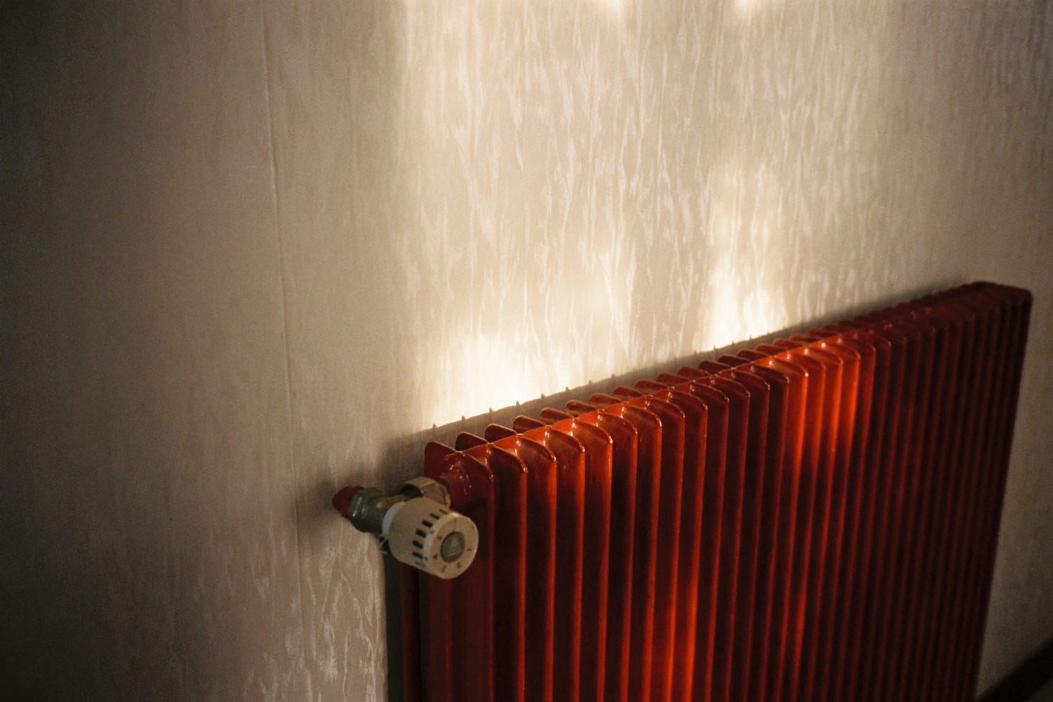 red radiateur-original.JPG
