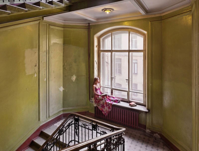 Frankherfortstaircase Girl 2015