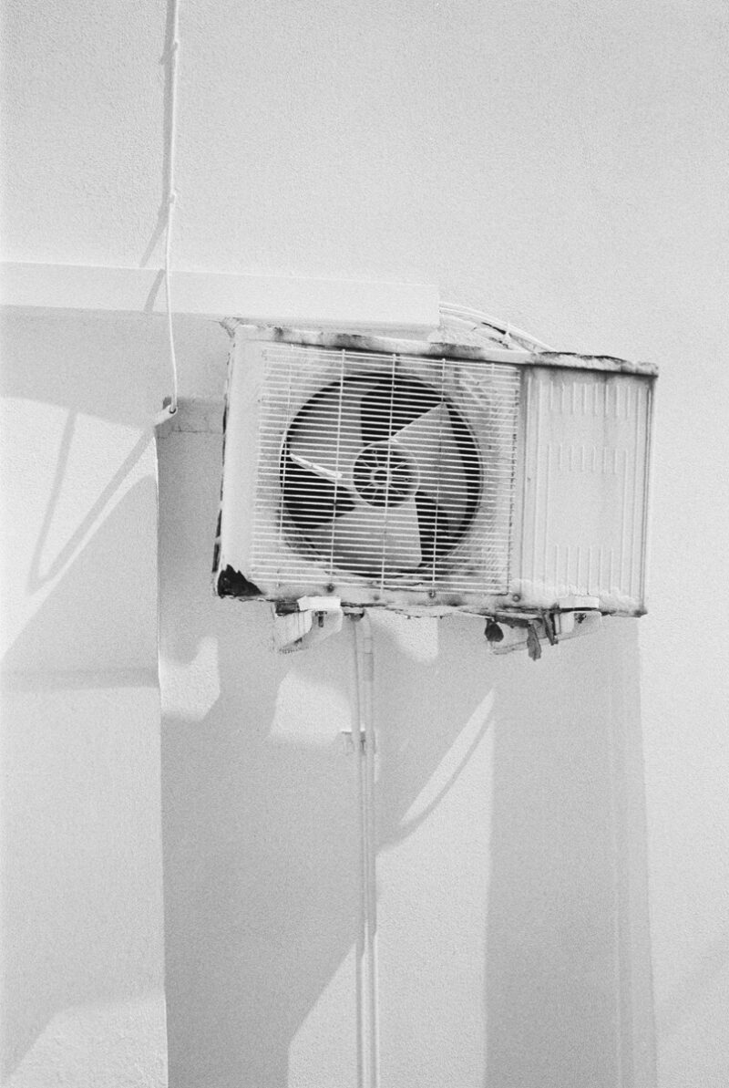 Jonas Gerber Sandstrand C41magazine Photography 2