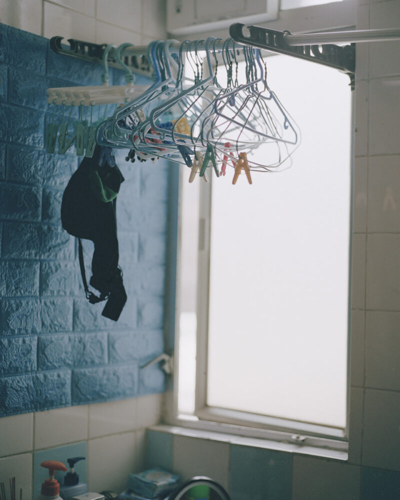 Gloria Wo􏰃ng Sik Teng Mm Sik Gong (pardon My Chinese) C41magazine Photography 15