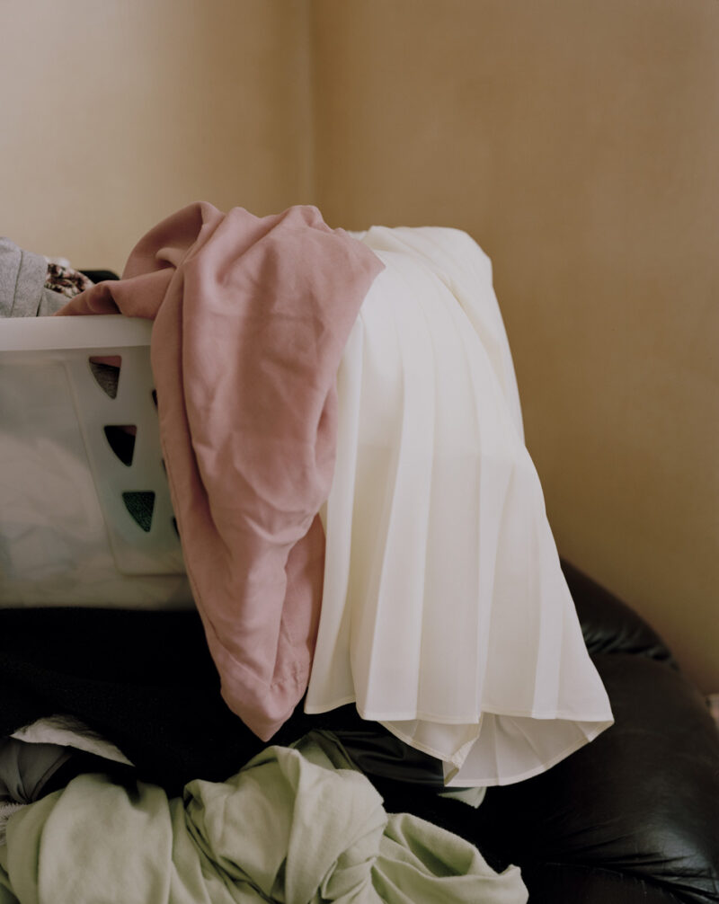 Gloria Wo􏰃ng Sik Teng Mm Sik Gong (pardon My Chinese) C41magazine Photography 6