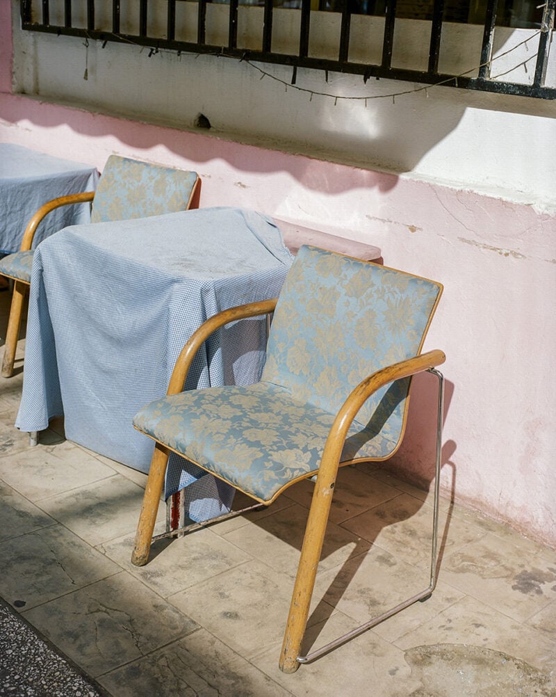 Eva Donckers La Lune Se Trouve Dans Le Sachet C41magazine Photography 2