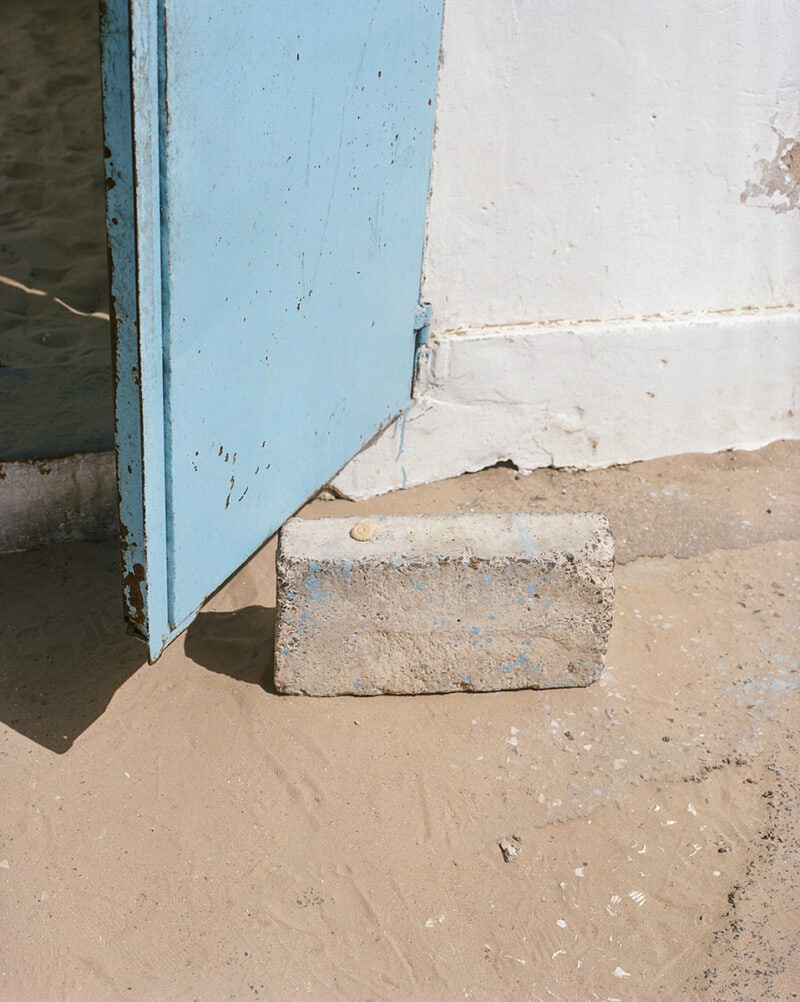 Eva Donckers La Lune Se Trouve Dans Le Sachet C41magazine Photography 4