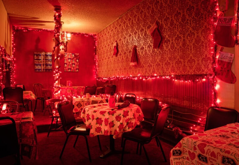 Jesse Rieser Christmas In America: Happy Birthday, Jesus C41magazine Photography 4