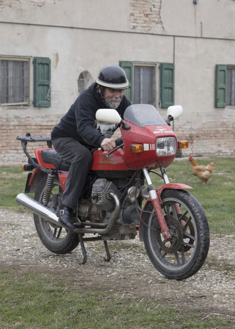 Tommaso Braglia And Guglielmo Giomi The Extraordinary Life Of An Ordinary Lenin C41magazibe Photography 18